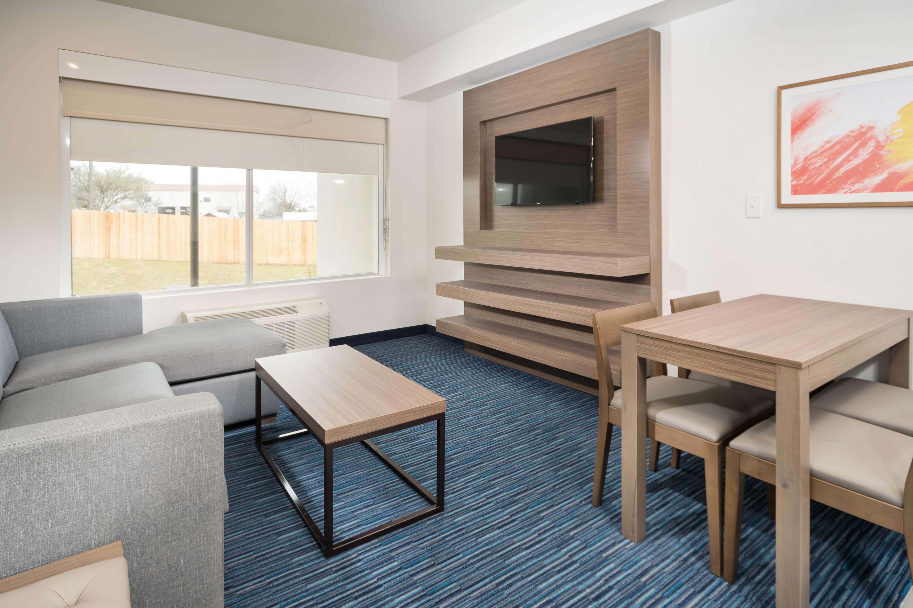 Best Western Plus Executive Residency Austin - Round Rock Флюгервілль Екстер'єр фото